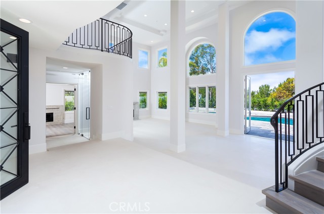 MLS #OC25190154 image #4