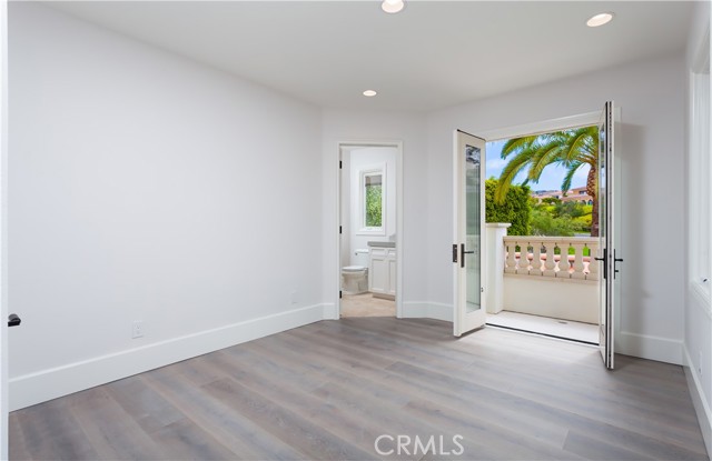 MLS #OC25190154 image #42