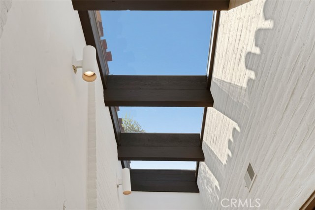 MLS #OC25190198 image #18