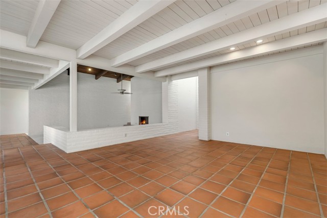 MLS #OC25190198 image #19