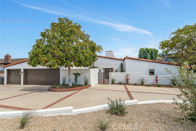 MLS #OC25190198 image #4