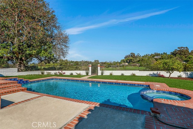 MLS #OC25190198 image #42