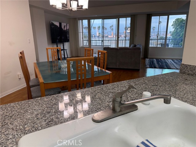 MLS #OC25187881 image #16