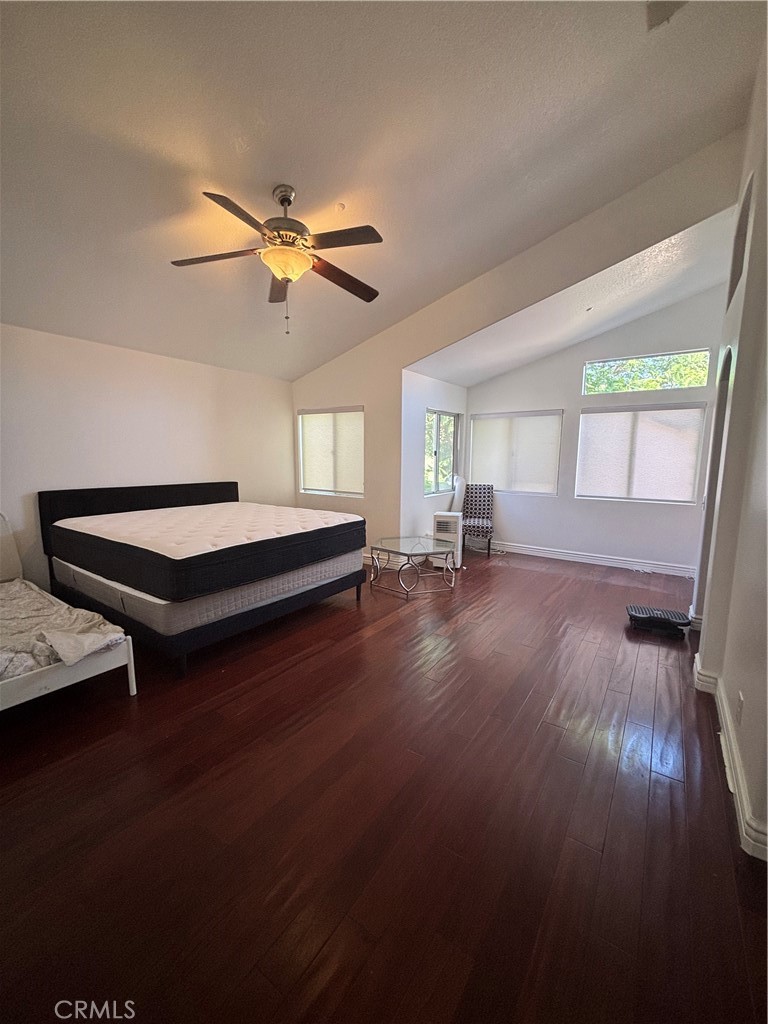 MLS #OC25190637 image #11