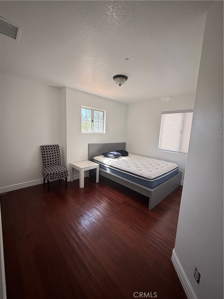 MLS #OC25190637 image #12