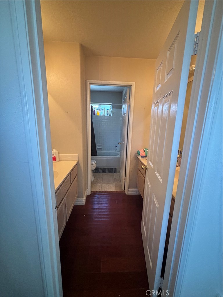 MLS #OC25190637 image #16