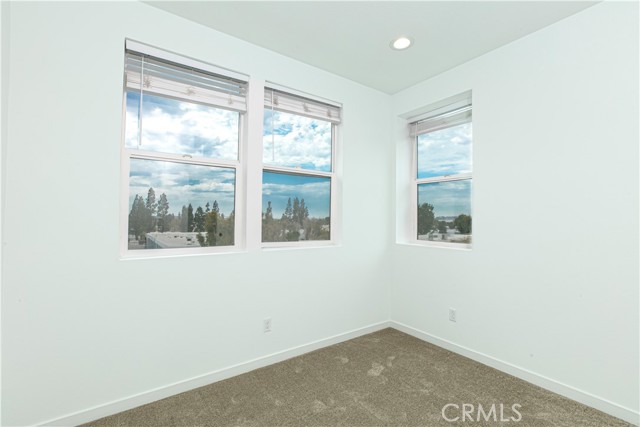 MLS #OC25190659 image #18