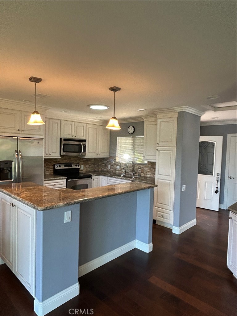 MLS #OC25190829 image #18