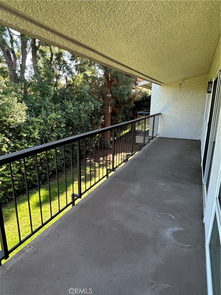 MLS #OC25190829 image #26