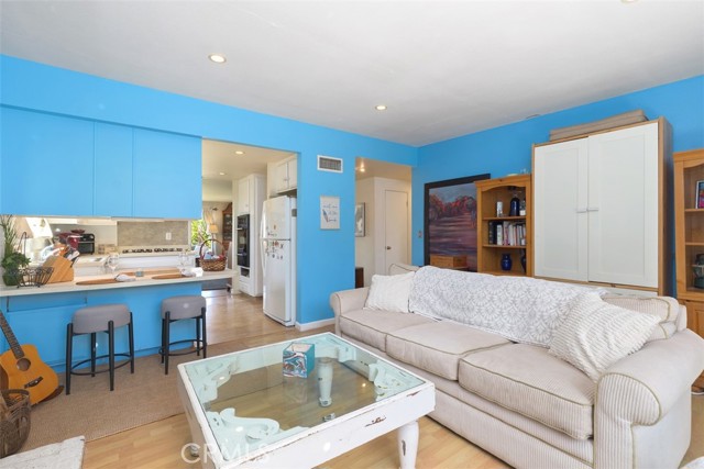 MLS #OC25190867 image #16