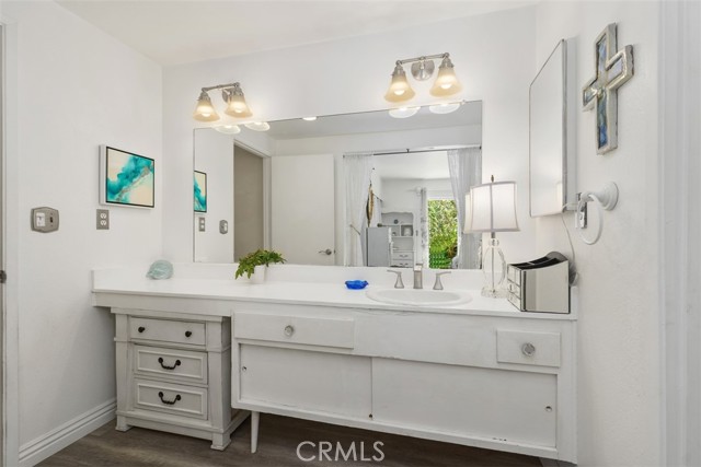 MLS #OC25190867 image #21