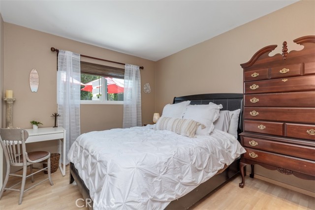 MLS #OC25190867 image #23