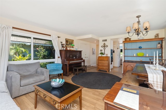 MLS #OC25190867 image #7