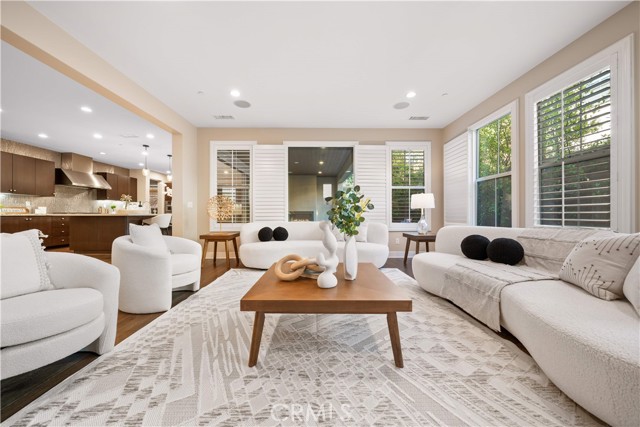 MLS #OC25190888 image #14