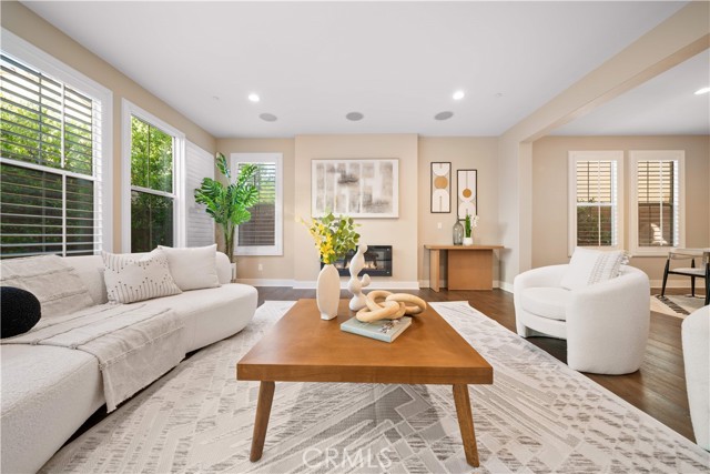 MLS #OC25190888 image #16