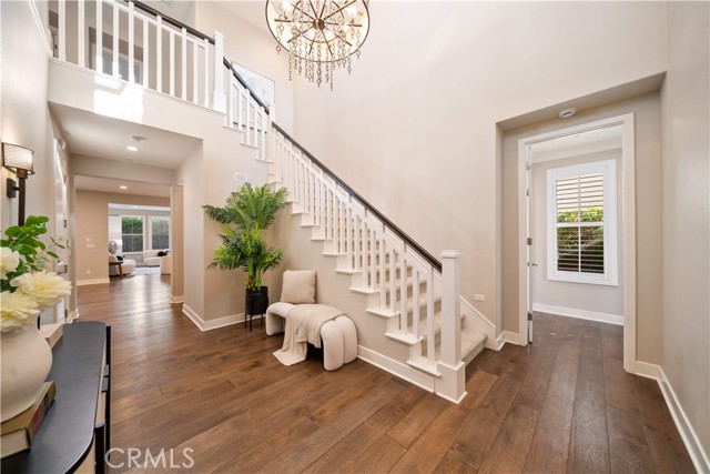 MLS #OC25190888 image #2