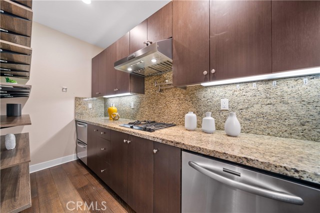 MLS #OC25190888 image #21