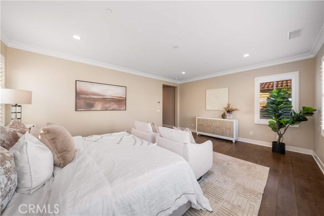 MLS #OC25190888 image #38