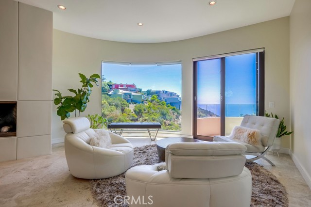 MLS #OC25190899 image #19