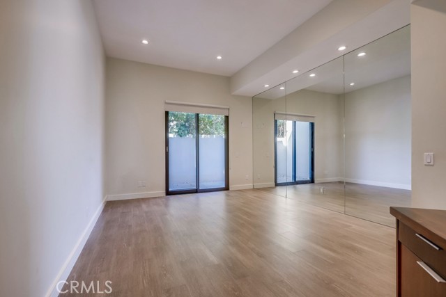 MLS #OC25190899 image #41