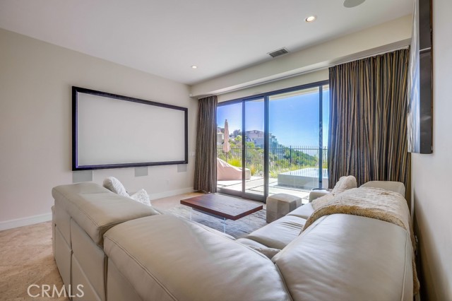 MLS #OC25190899 image #43