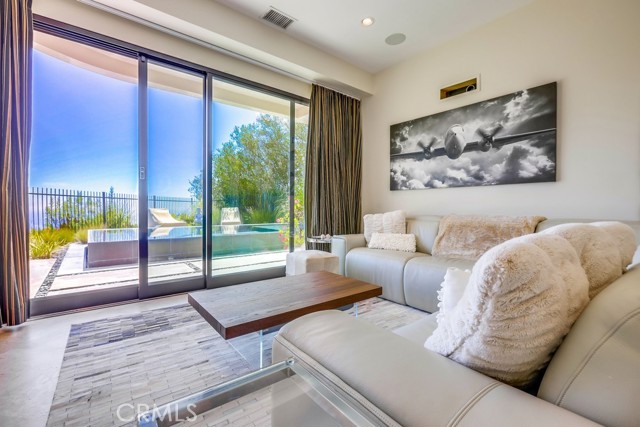 MLS #OC25190899 image #44