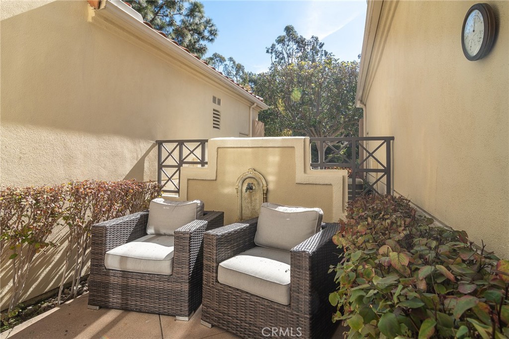 MLS #OC25191024 image #14