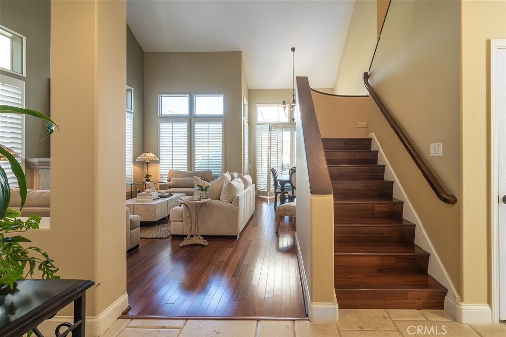 MLS #OC25191024 image #18