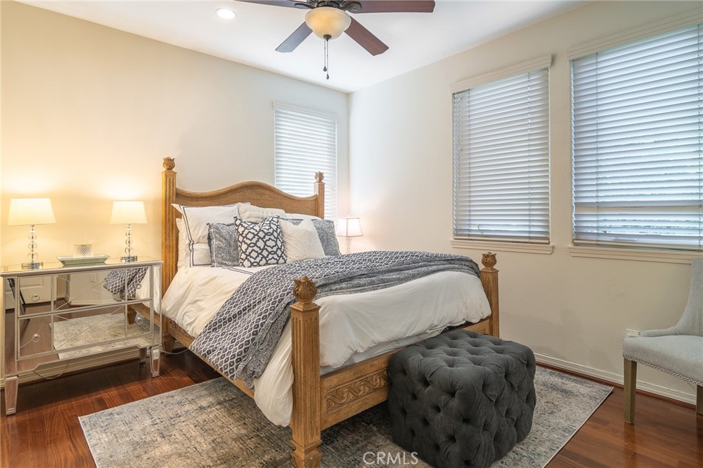 MLS #OC25191024 image #35