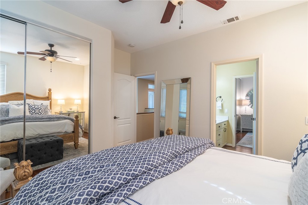 MLS #OC25191024 image #36