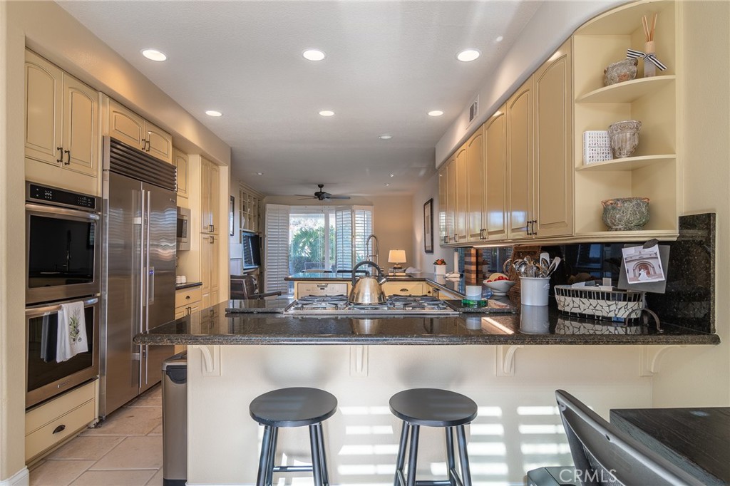 MLS #OC25191024 image #9