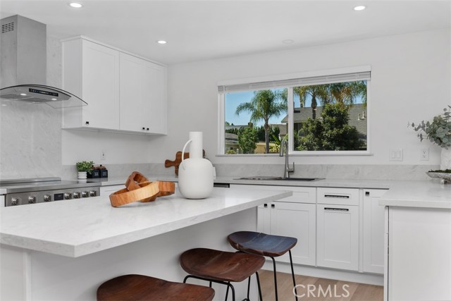 MLS #OC25191100 image #10