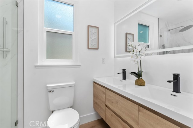 MLS #OC25191100 image #15