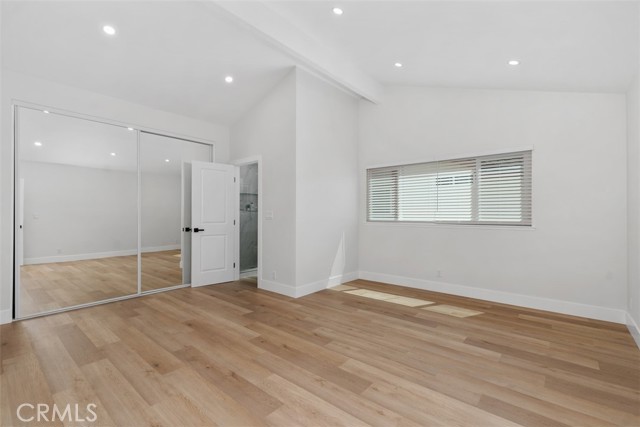 MLS #OC25191100 image #22