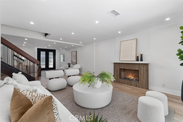 MLS #OC25191100 image #6