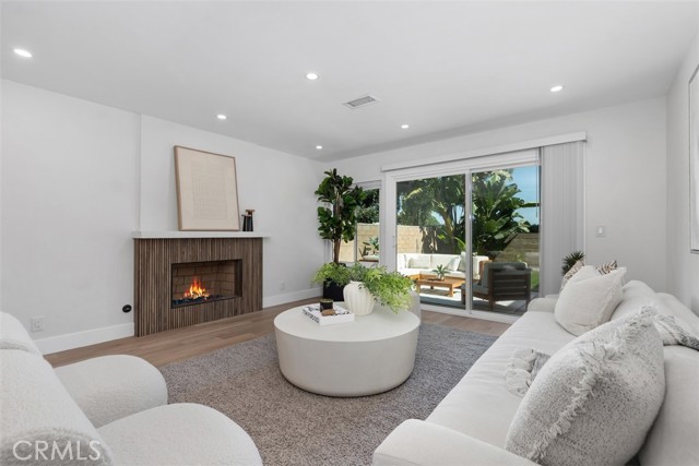 MLS #OC25191100 image #7