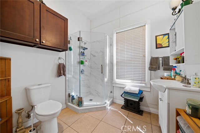 MLS #OC25191108 image #2