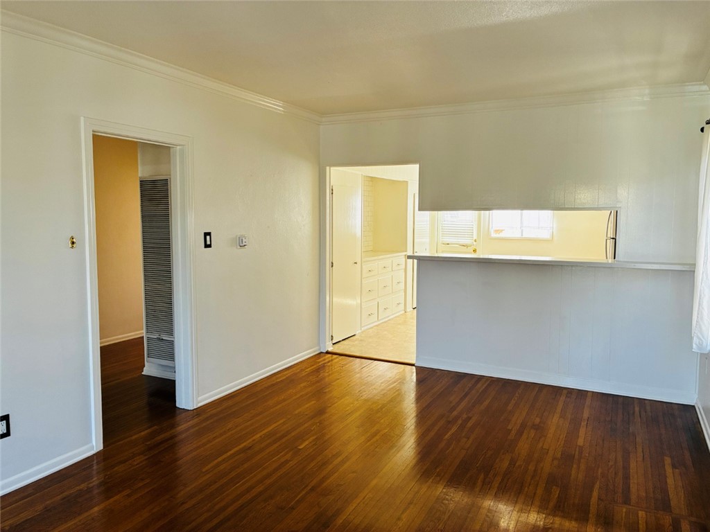 MLS #OC25191114 image #6