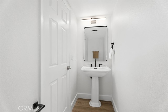 MLS #OC25191173 image #14