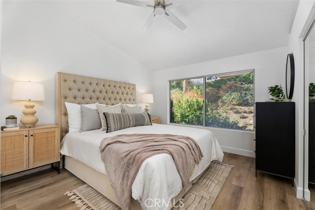 MLS #OC25191173 image #16