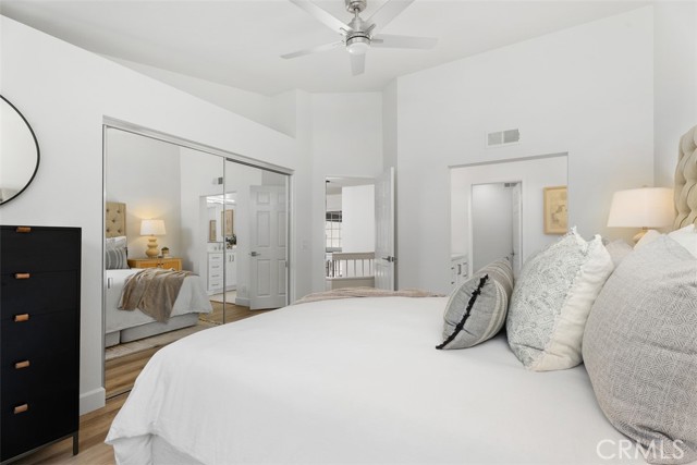 MLS #OC25191173 image #18