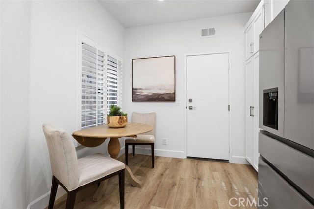 MLS #OC25191173 image #7