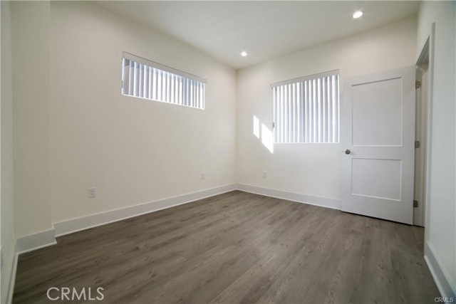 MLS #OC25191319 image #11