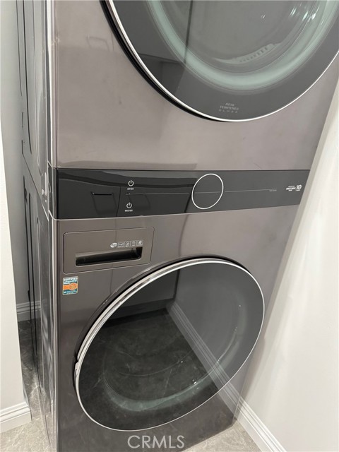 MLS #OC25191325 image #12