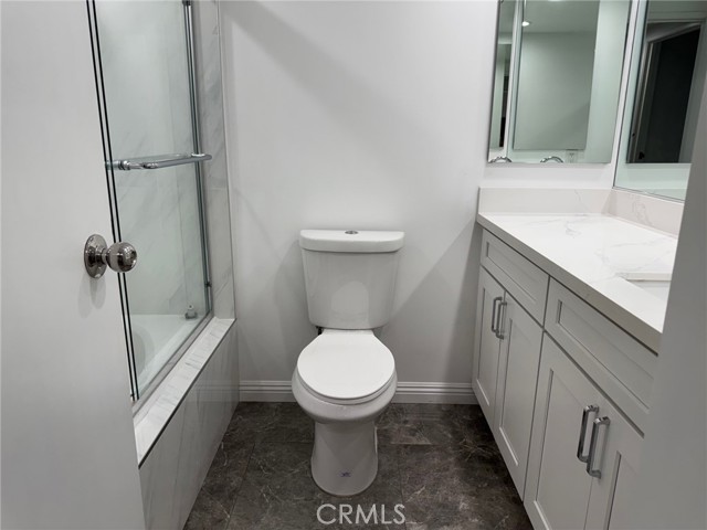 MLS #OC25191325 image #13