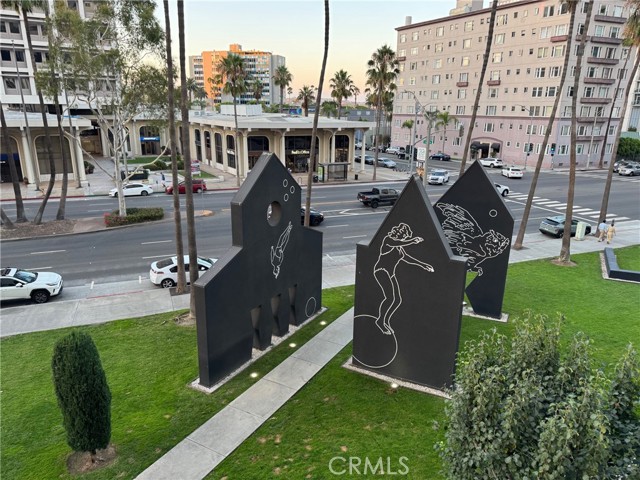 MLS #OC25191325 image #6