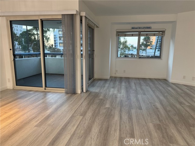 MLS #OC25191325 image #9
