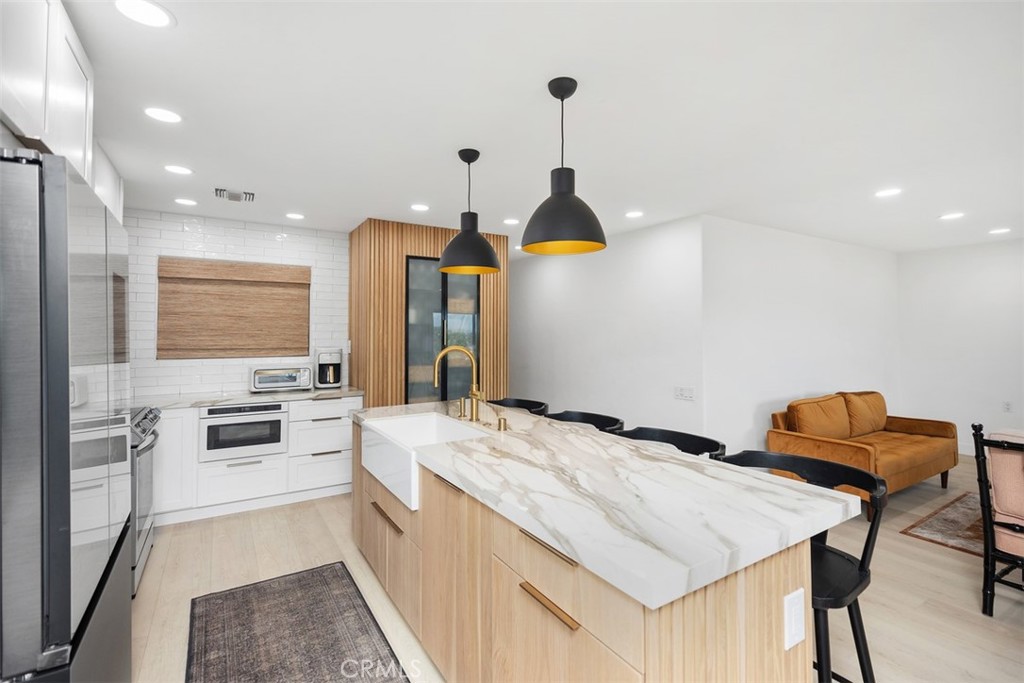 MLS #OC25191350 image #3