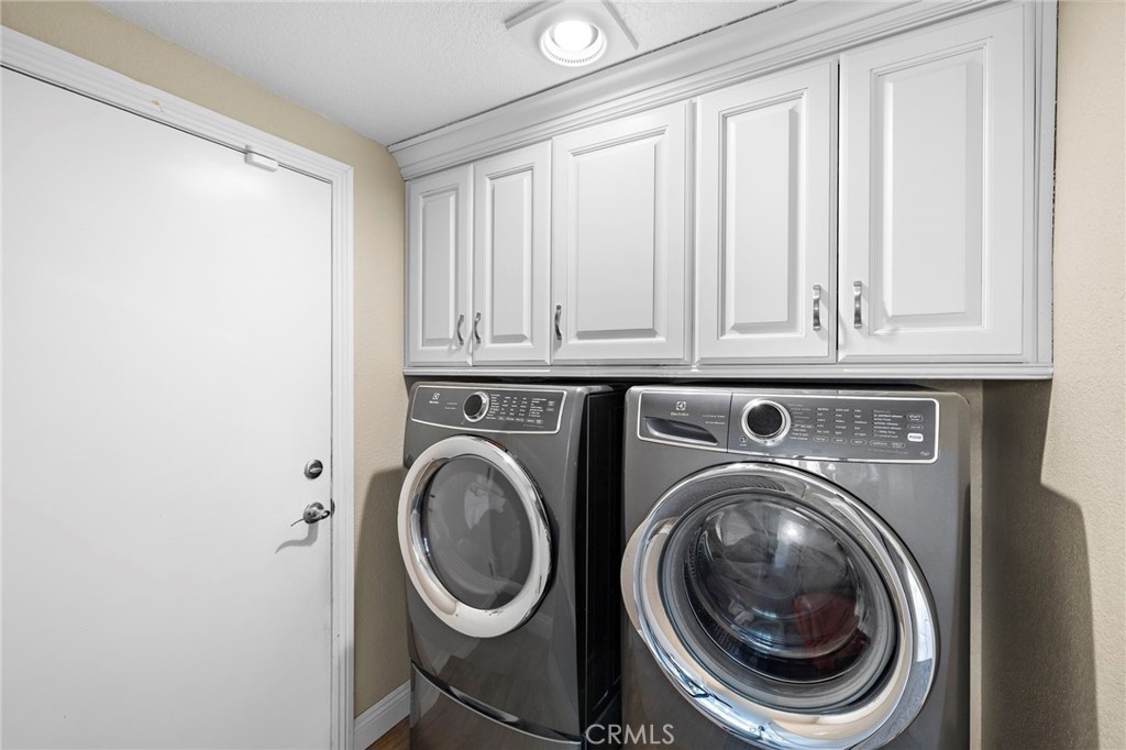 MLS #OC25191368 image #12