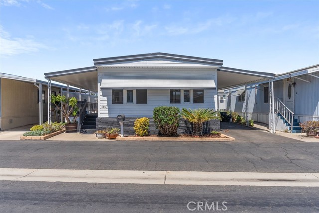 MLS #OC25191654 image #1